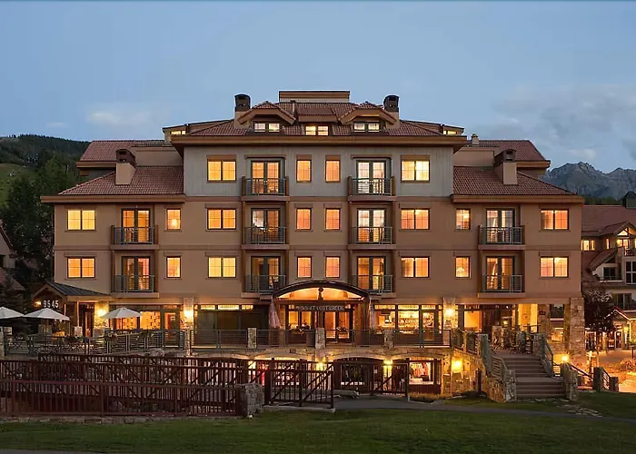 Inn At Lost Creek